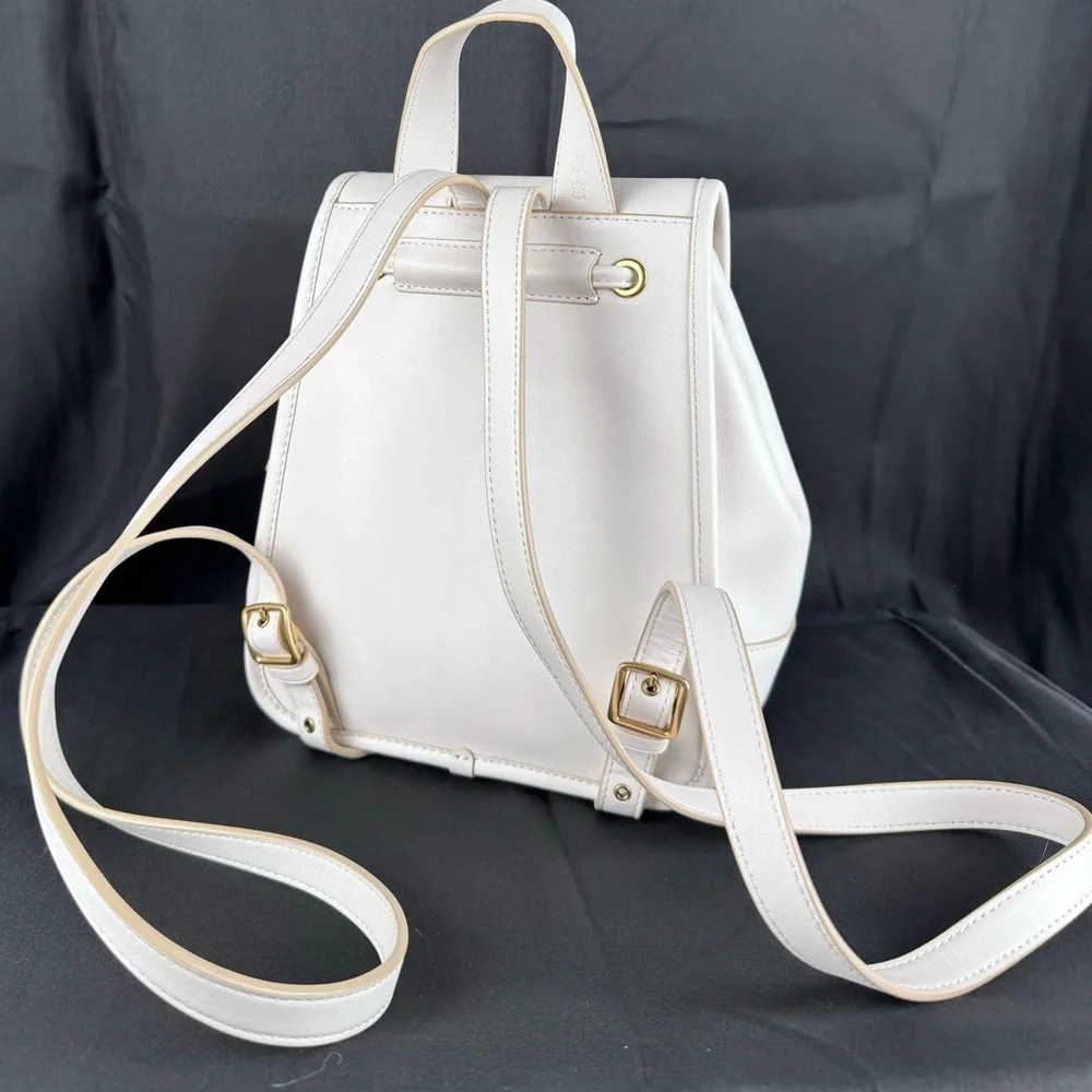 Coach Turnlock Leather Backpack White Classic Gold Hardware NWOT Clean Condition - Picture 5 of 16
